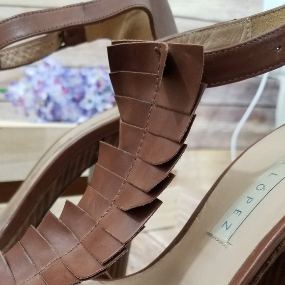 PURA Lopez 40 Brown Ruffle T Strap Wooden Heels - Picture 4 of 8